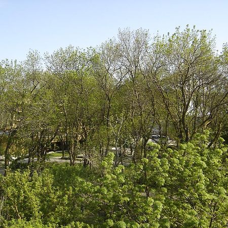 Central Park Family Hotel Cavarna Exterior foto