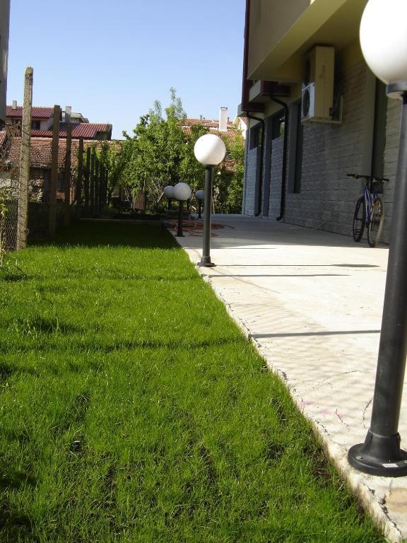 Central Park Family Hotel Cavarna Exterior foto